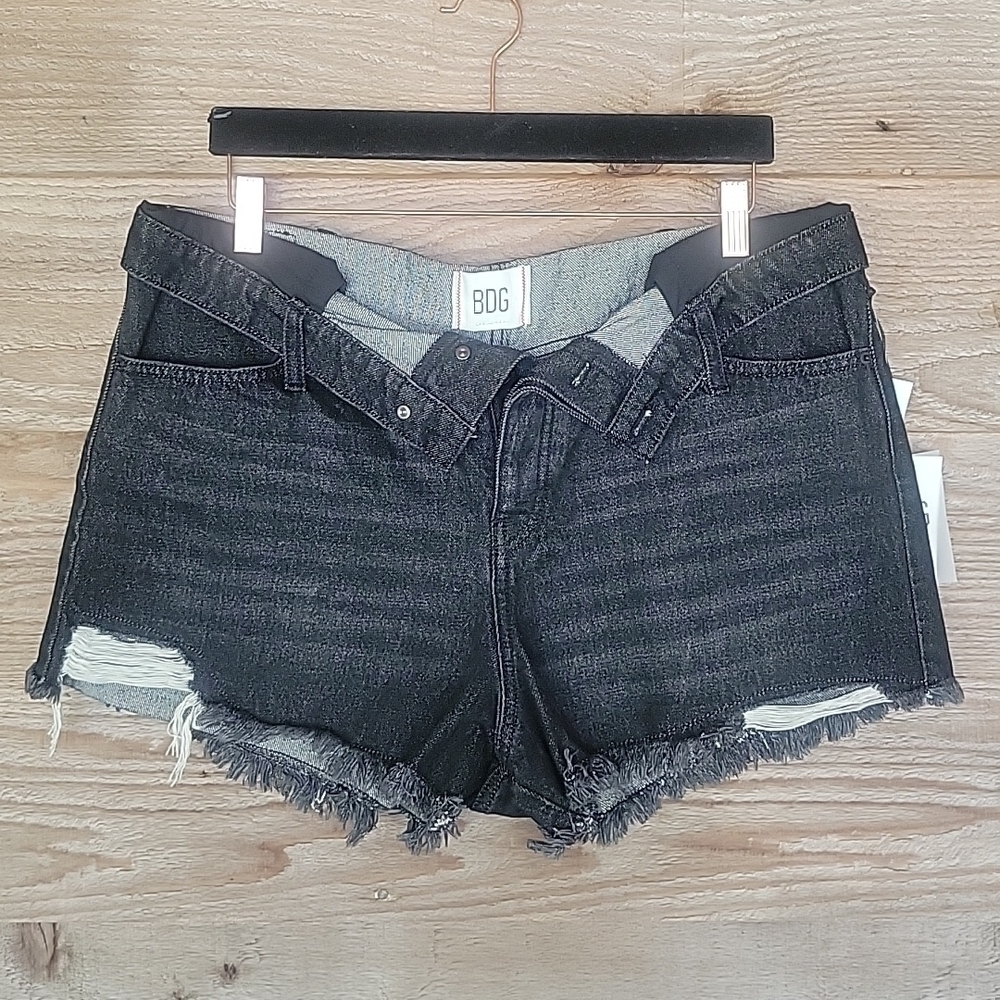 NWT Urban Outfitters BDG Black Denim Shorts Foldover Waistband Size 32